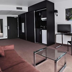 Golden Tulip Pornic Suites- Appart Hotel
